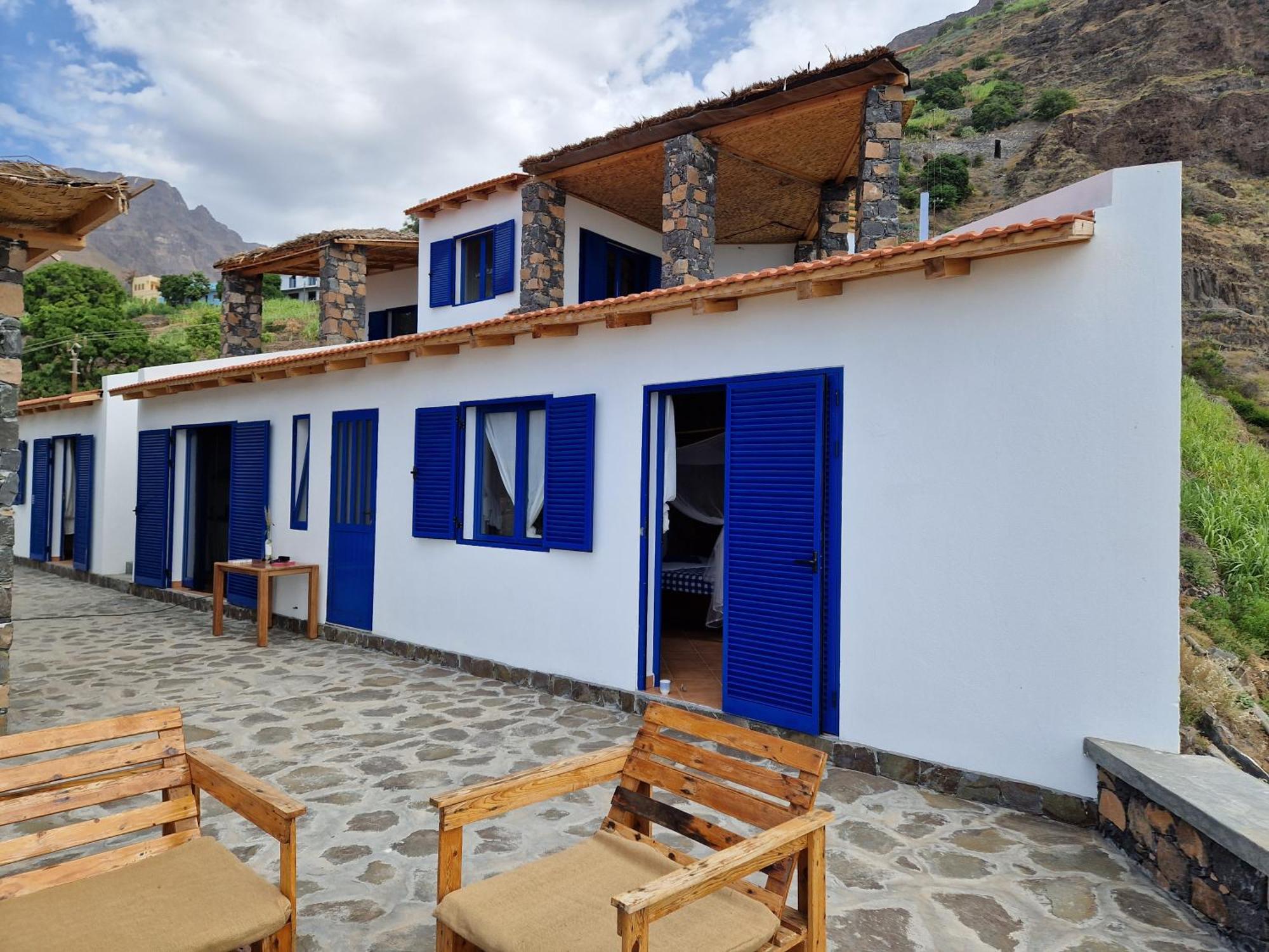 Bed and Breakfast Casa Saude Seladinha Екстер'єр фото